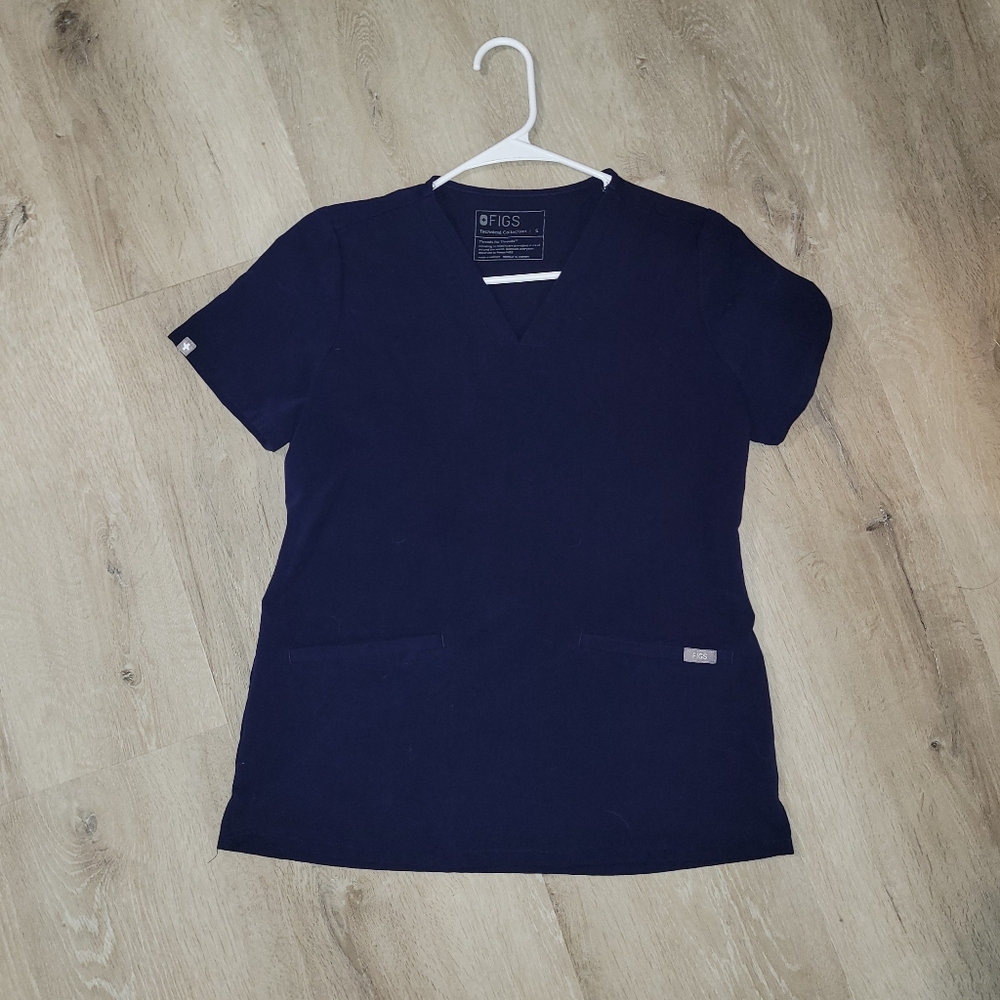 Figs Top Navy Small
